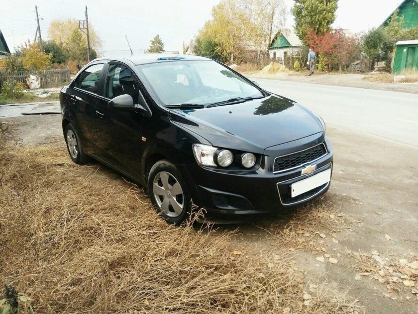 Chevrolet Aveo 2013 черный