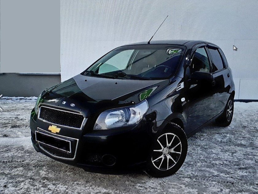 Chevrolet Aveo 2011 хэтчбек