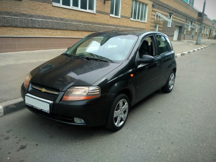 Chevrolet Aveo хэтчбек 2005