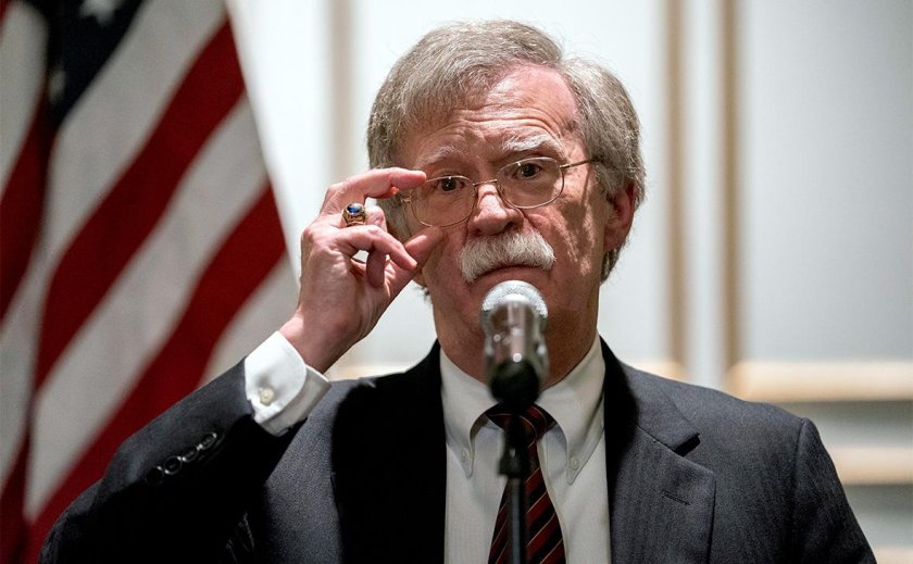 Джон Болтон