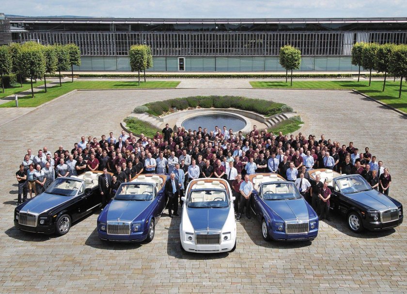 Завод Роллс Ройс в Великобритании