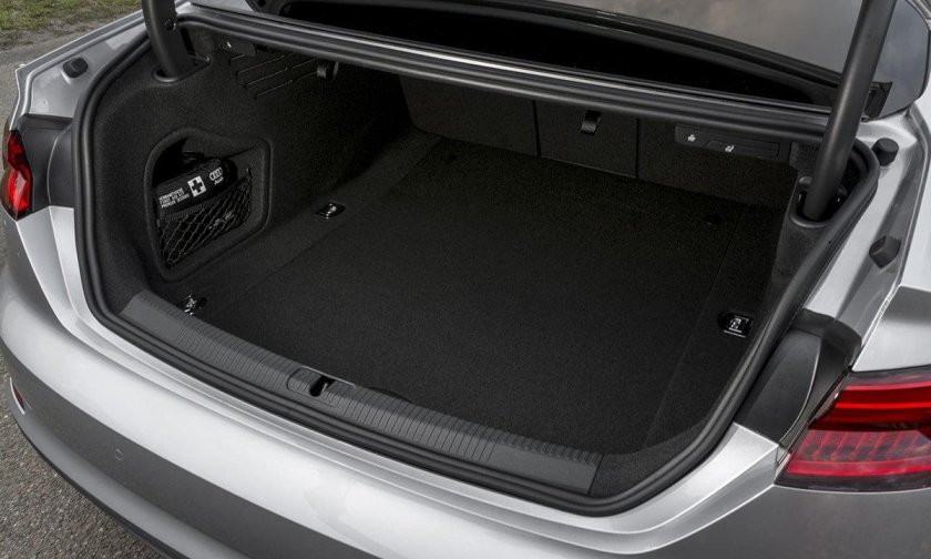 Audi a5 Coupe багажник