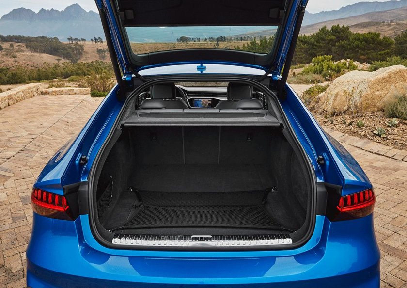 Audi a7 багажник