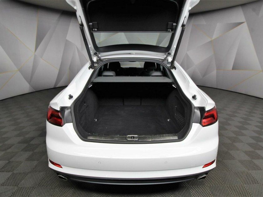 Audi a5 лифтбек багажник