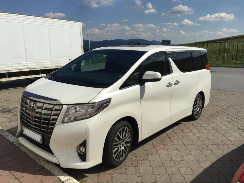 Toyota Alphard 2018