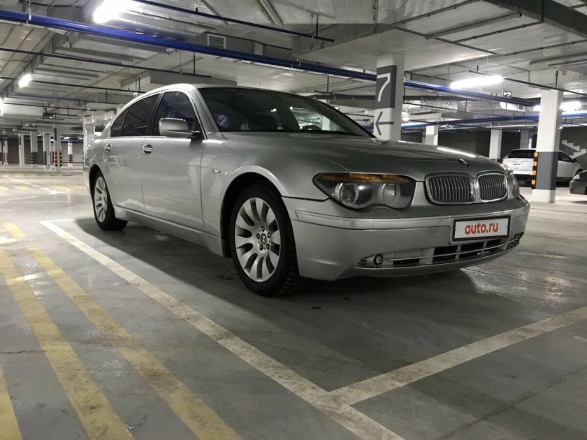Бмв 745 2002