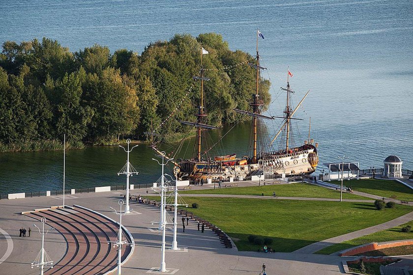 Воронеж Адмиралтейская площадь корабль