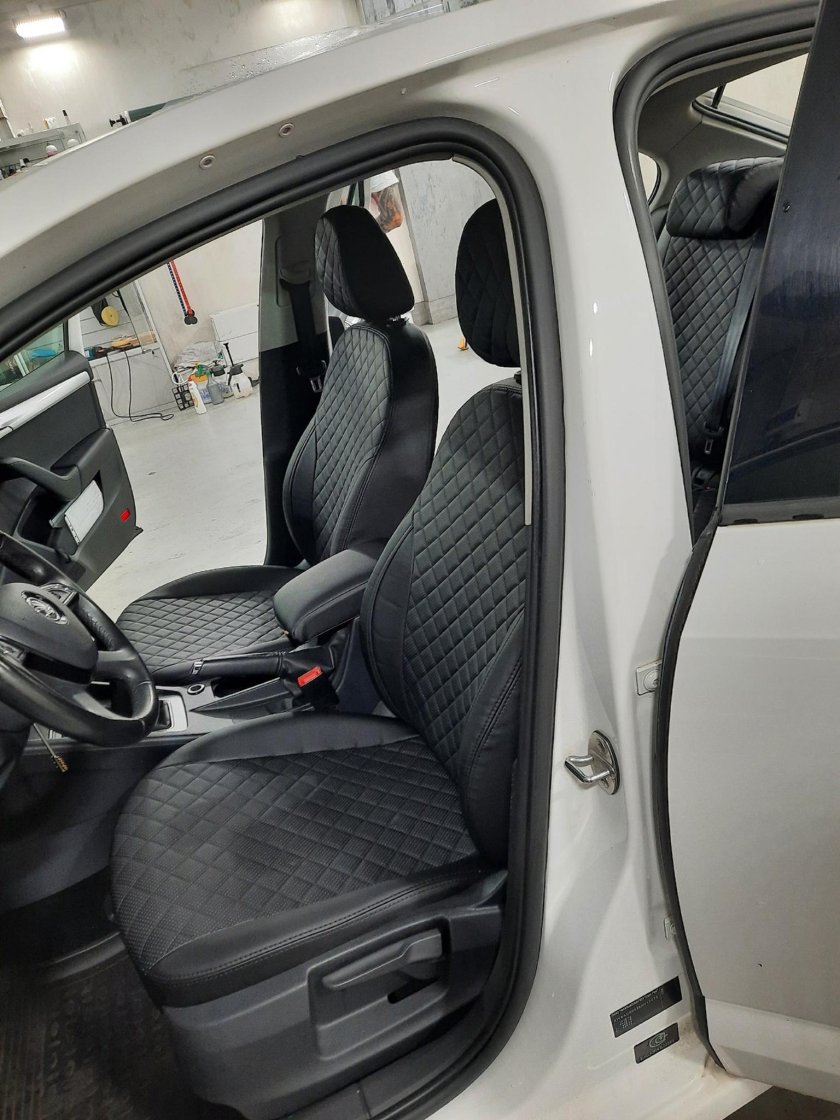 Накидки на сиденья Шкода Октавия а7