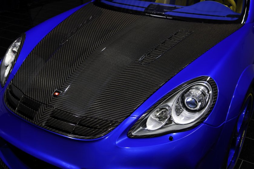 Порше Панамера капот