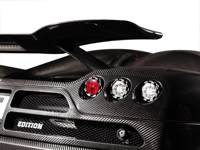 Кенигсегг карбон