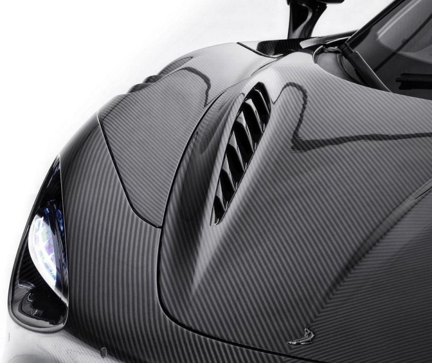 MCLAREN 765lt Carbon