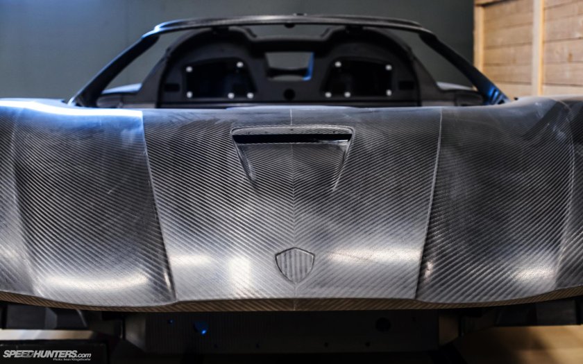 Кенигсегг карбон