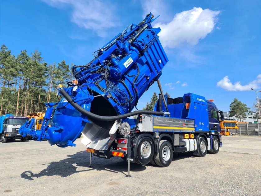 Каналопромывочная машина Moro