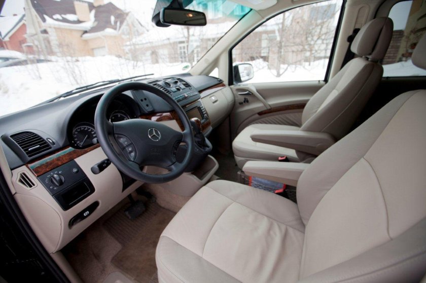 Мерседес Виано салон 2000г