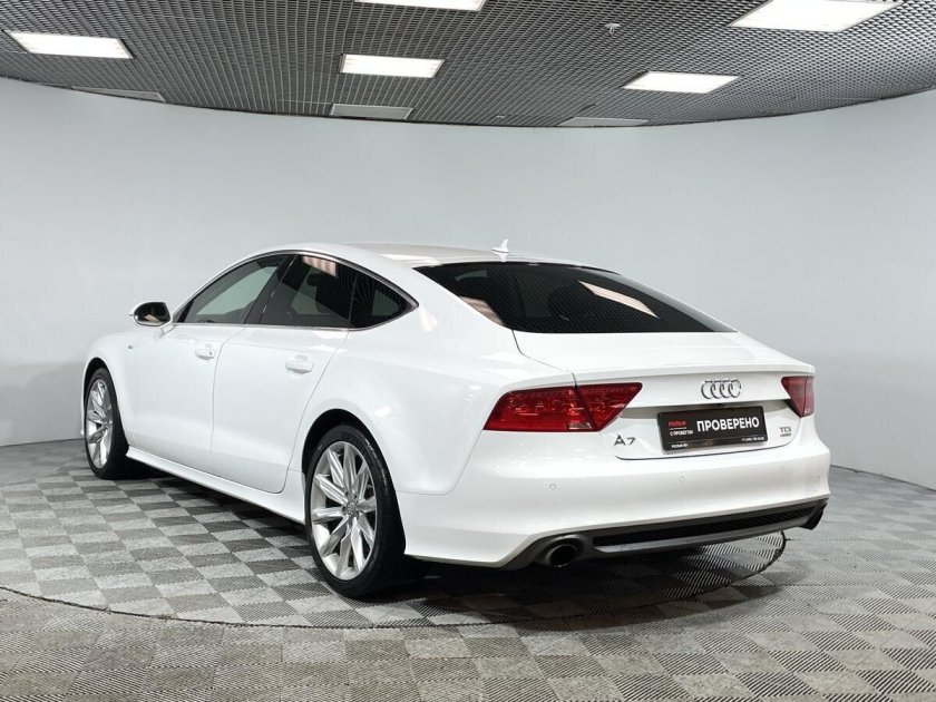 Ауди а7 2015 белая