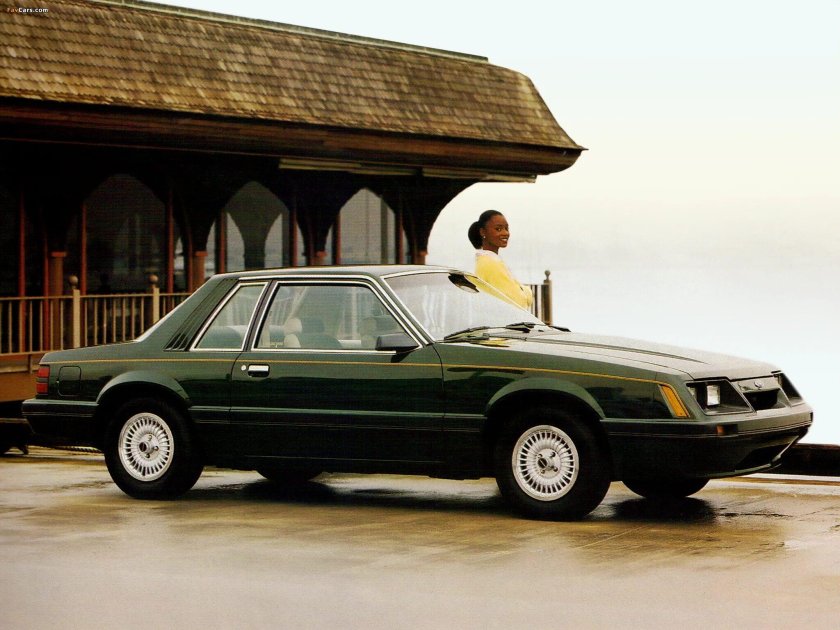 Ford Mustang 1985