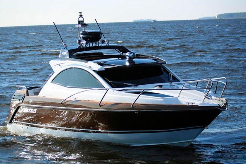 Катер Гризли 820