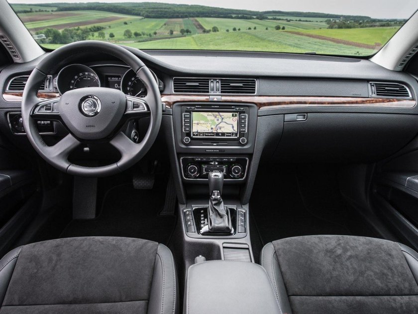 Шкода Суперб 2014