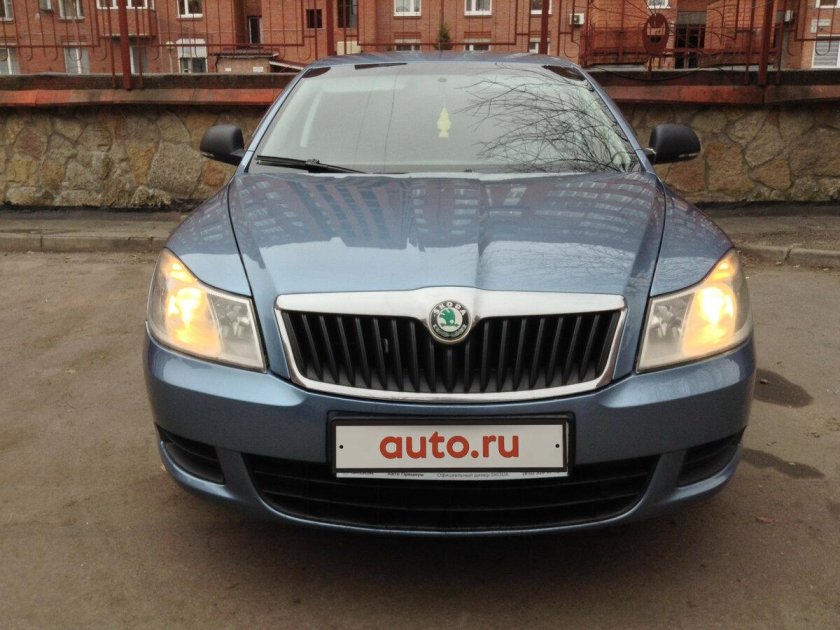 Шкода Октавия 2009 года 1.6 механика