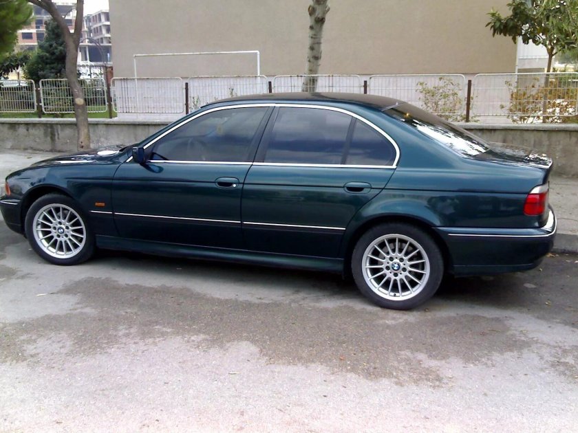 BMW 5 1998