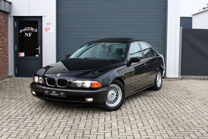 BMW 525i e39