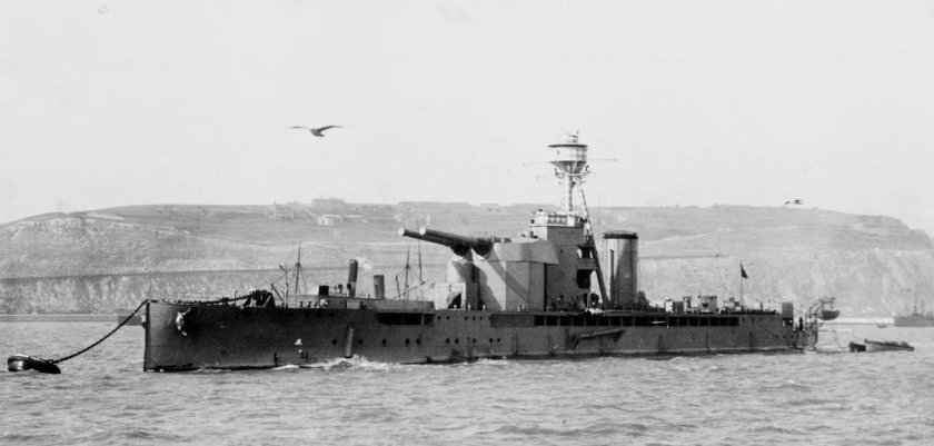 Монитор HMS Erebus