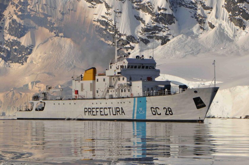 Ледокол свальбард норвегия