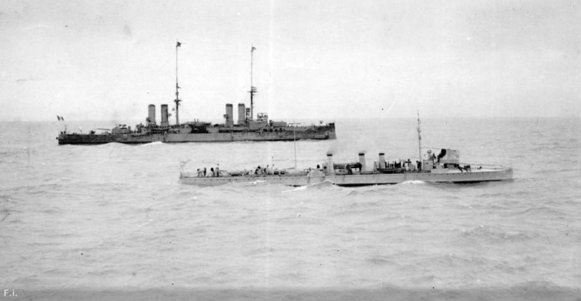 Якумо броненосный крейсер