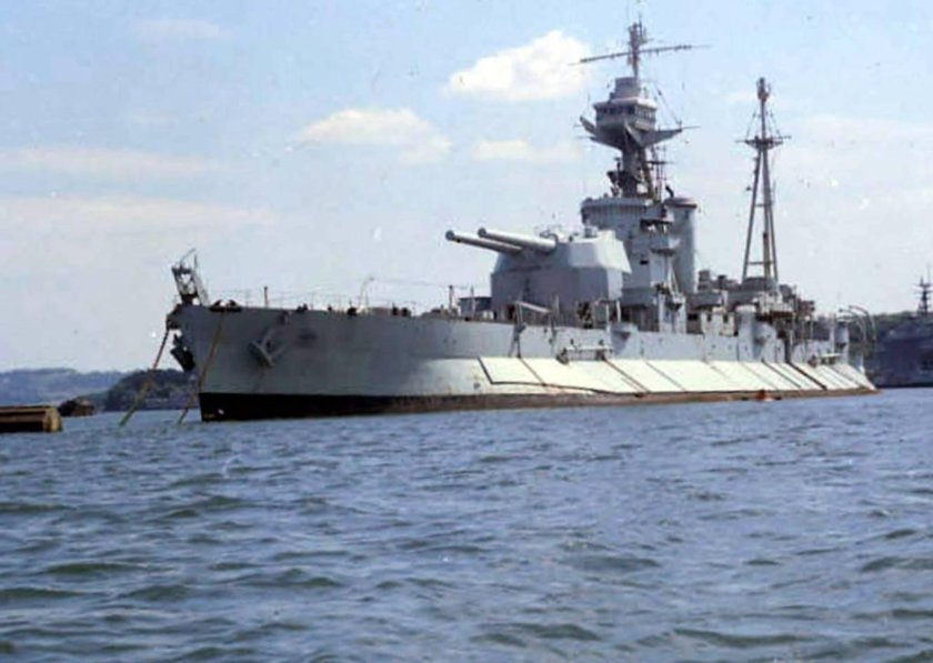 Монитор HMS Erebus