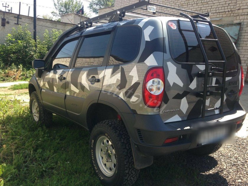 Шевроле Нива хаки Раптор