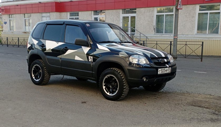 Нива Шевроле камуфляж