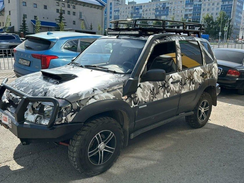 Шевроле нива хаки раптор