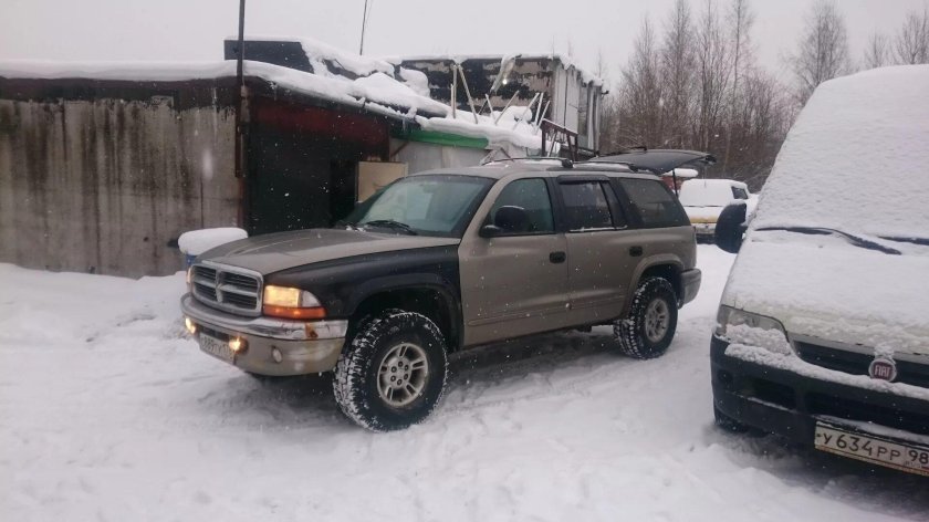 Додж 1998 года