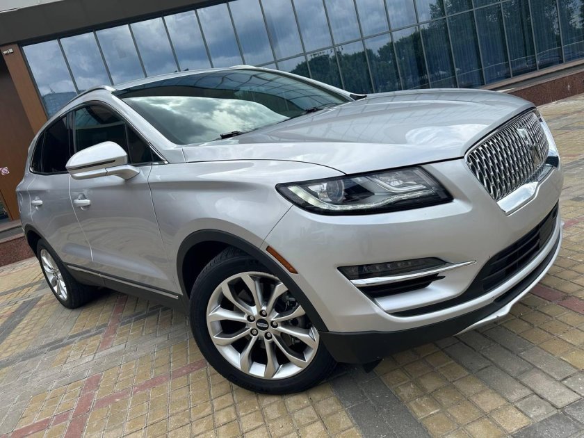 Линкольн серебристый