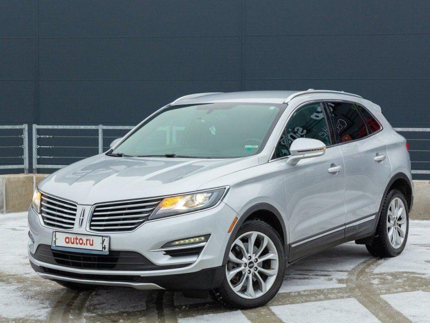 Пластиковый серебристый Линкольн