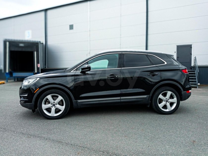 Джили атлас про черный 2021