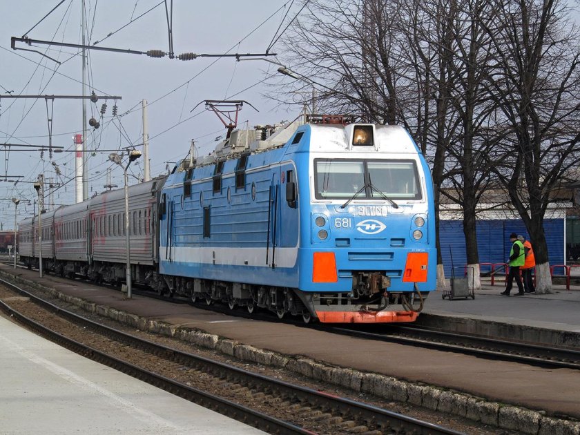 Станция Лихая эп1м