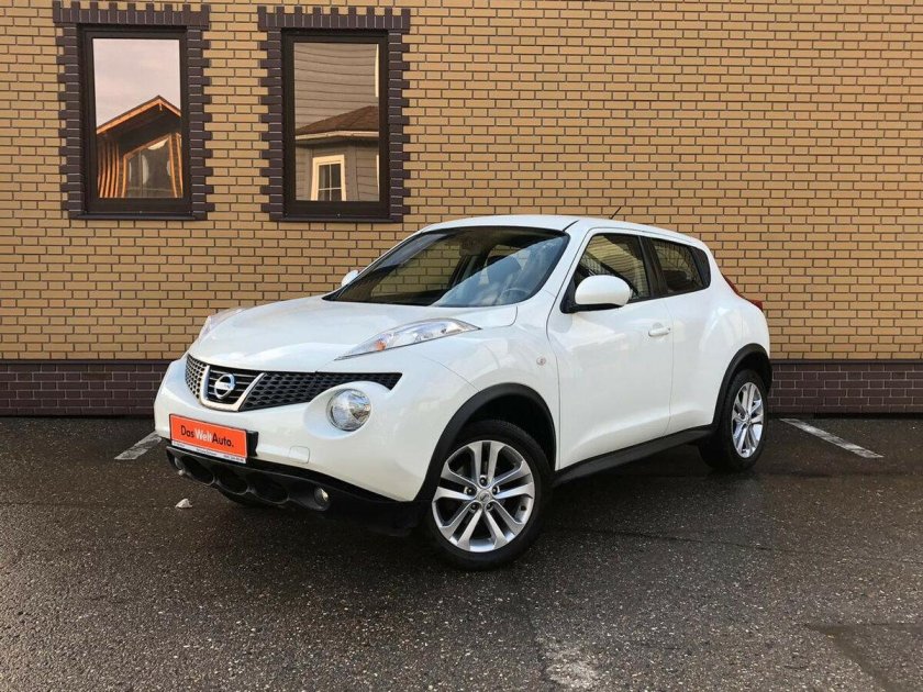 Ниссан Жук 2014 белый