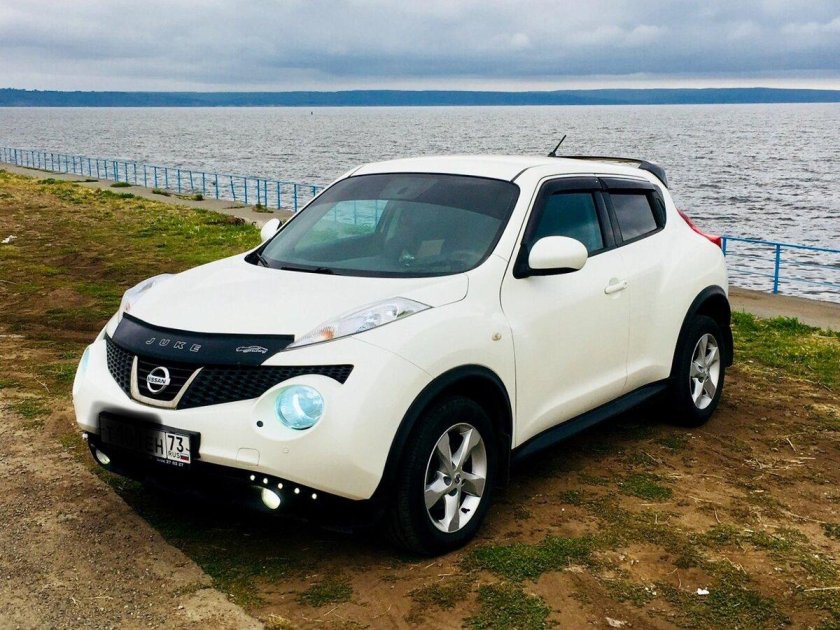 Ниссан Жук 2013