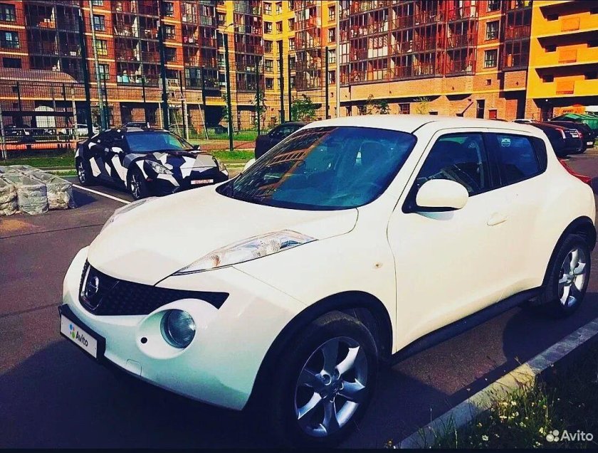 Nissan Juke 2012 белый