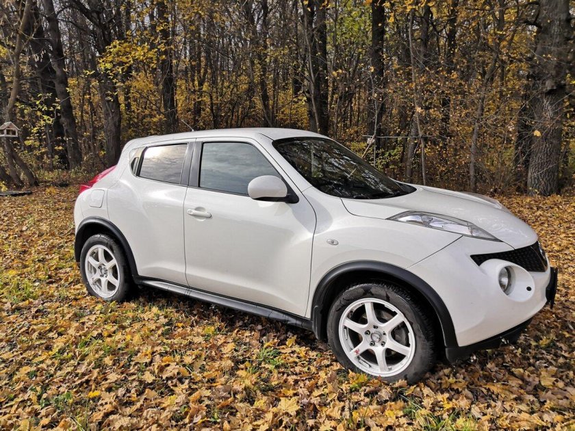 Ниссан Джук 2011