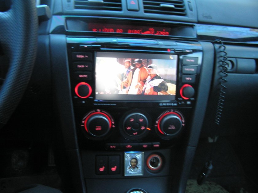 Мазда 3 2 Дин магнитола