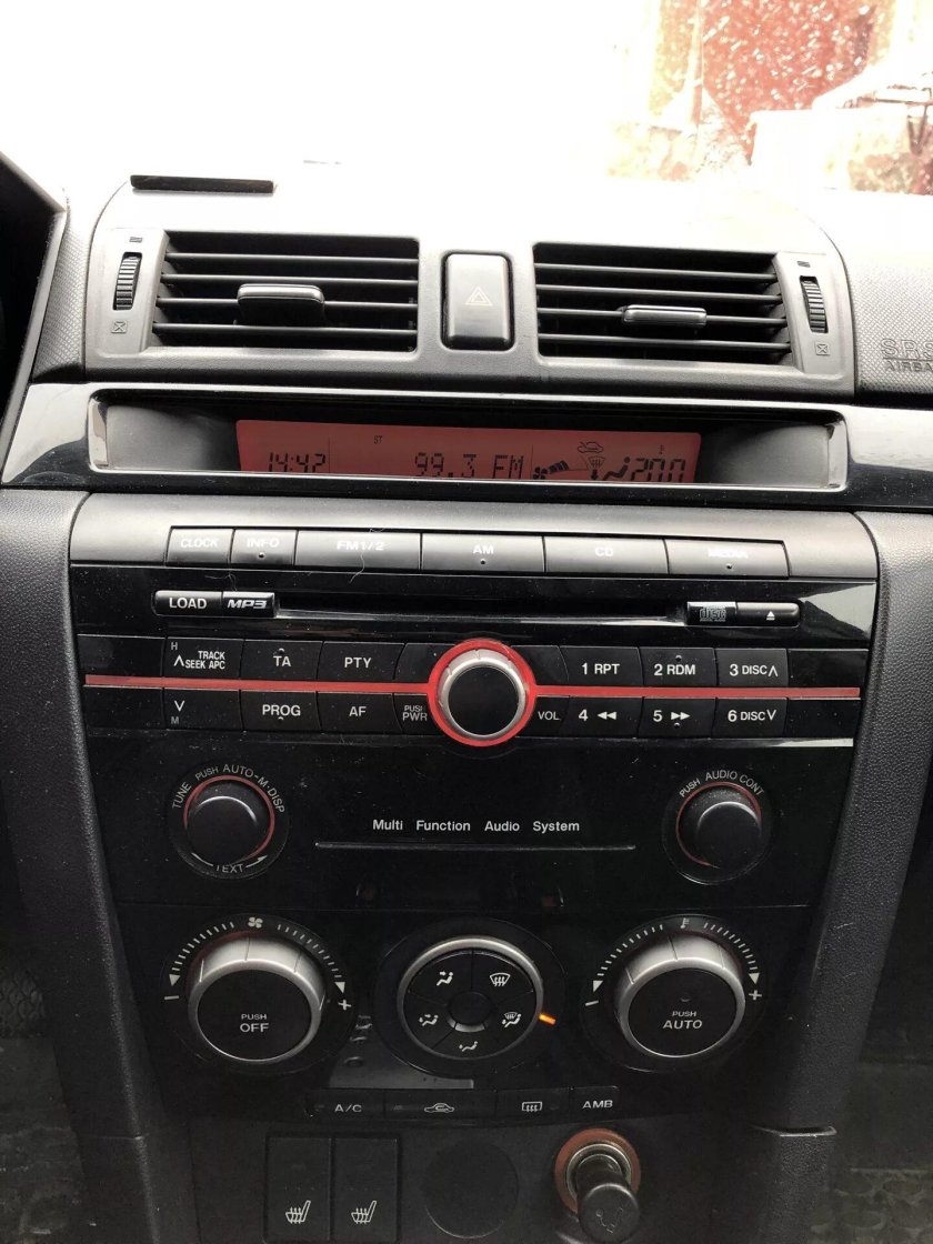 Магнитола Мазда 3 БК штатная