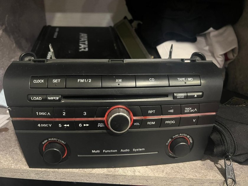 Магнитола mazda