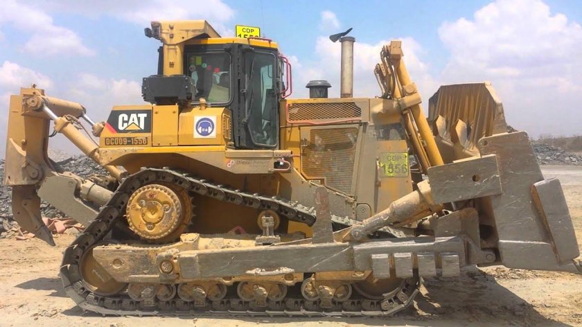 Бульдозер Cat d9r