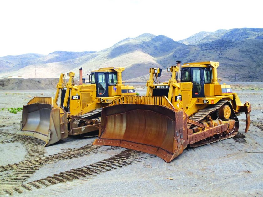Бульдозер Cat d9r