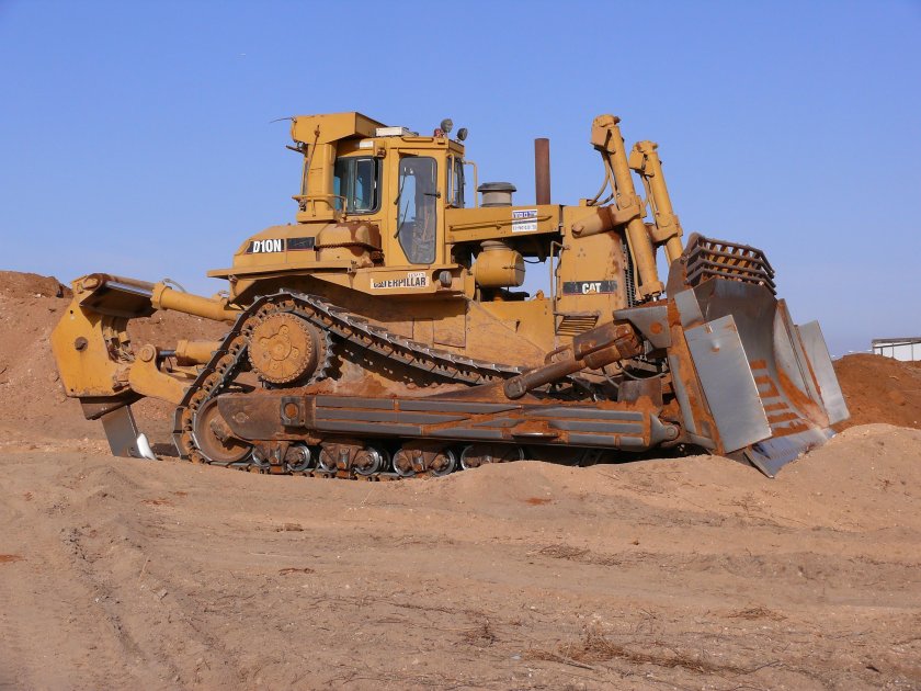 Бульдозер Cat d10
