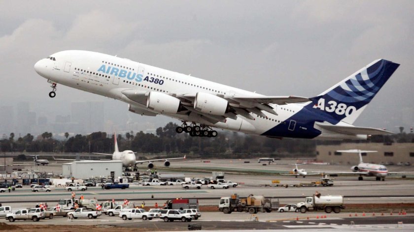 Самолет Аэробус а380