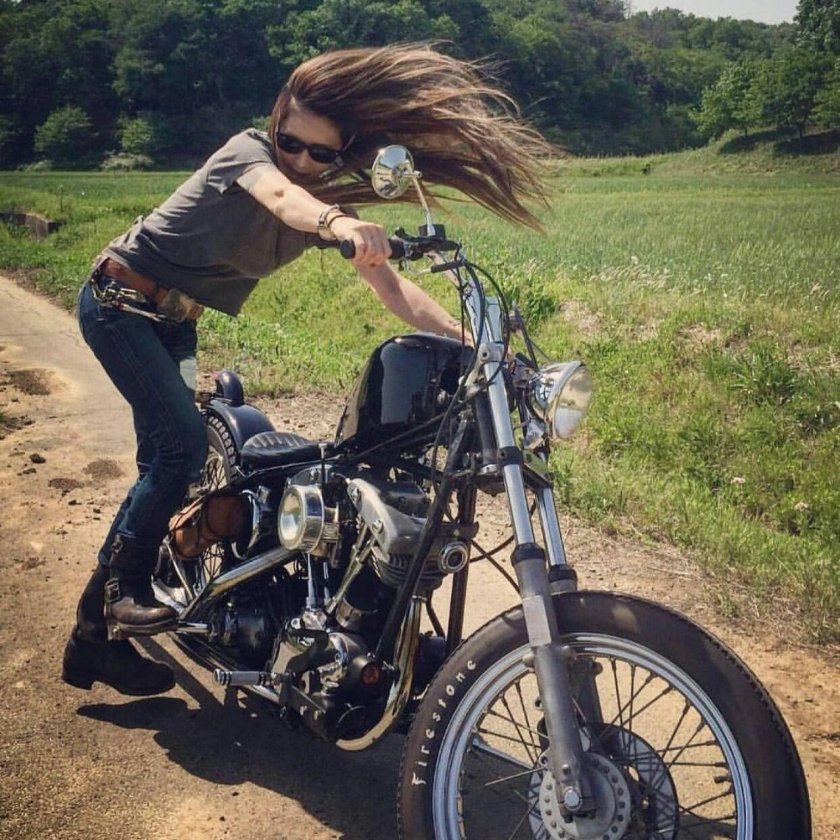 Мото леди на мотоциклах