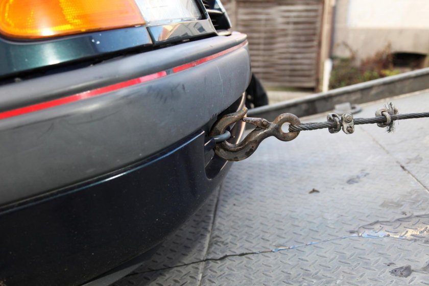 Буксировка автомобиля